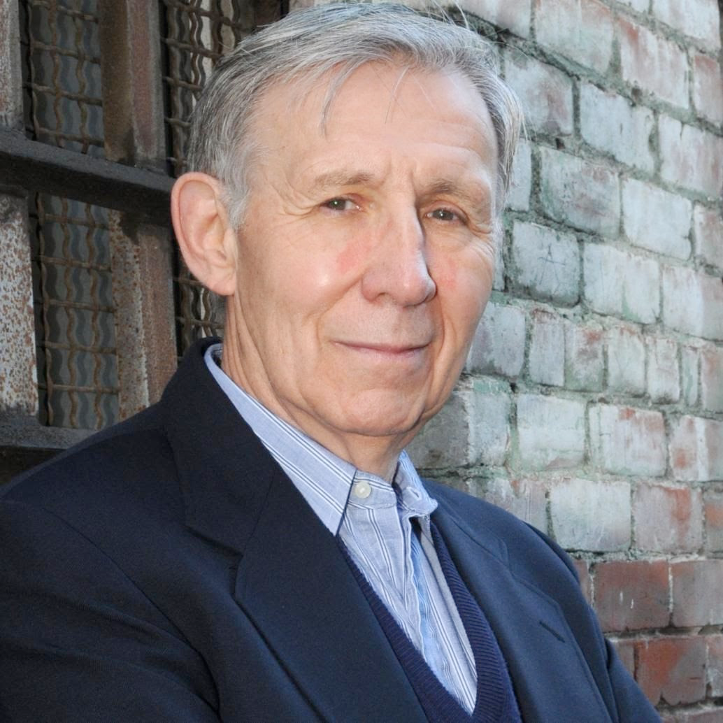 Carlos E. Cortés Carlos E. Cortés