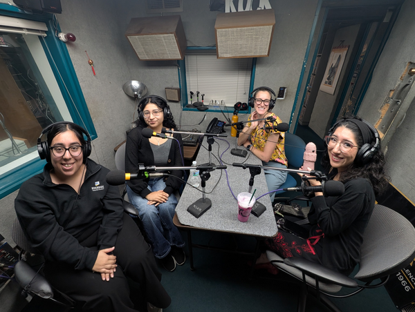 Daisy Carbajal, Itzel Mar, Emily Mata